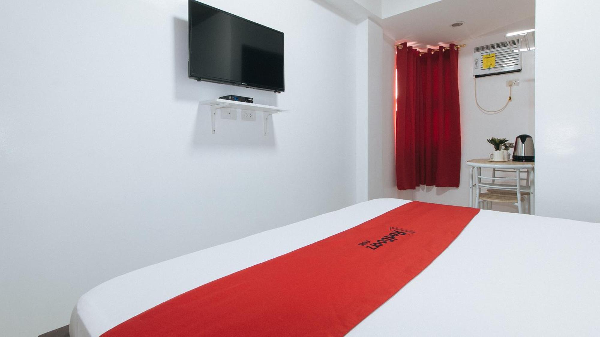 Reddoorz Near Ust Sampaloc Manila Hotel Exterior photo